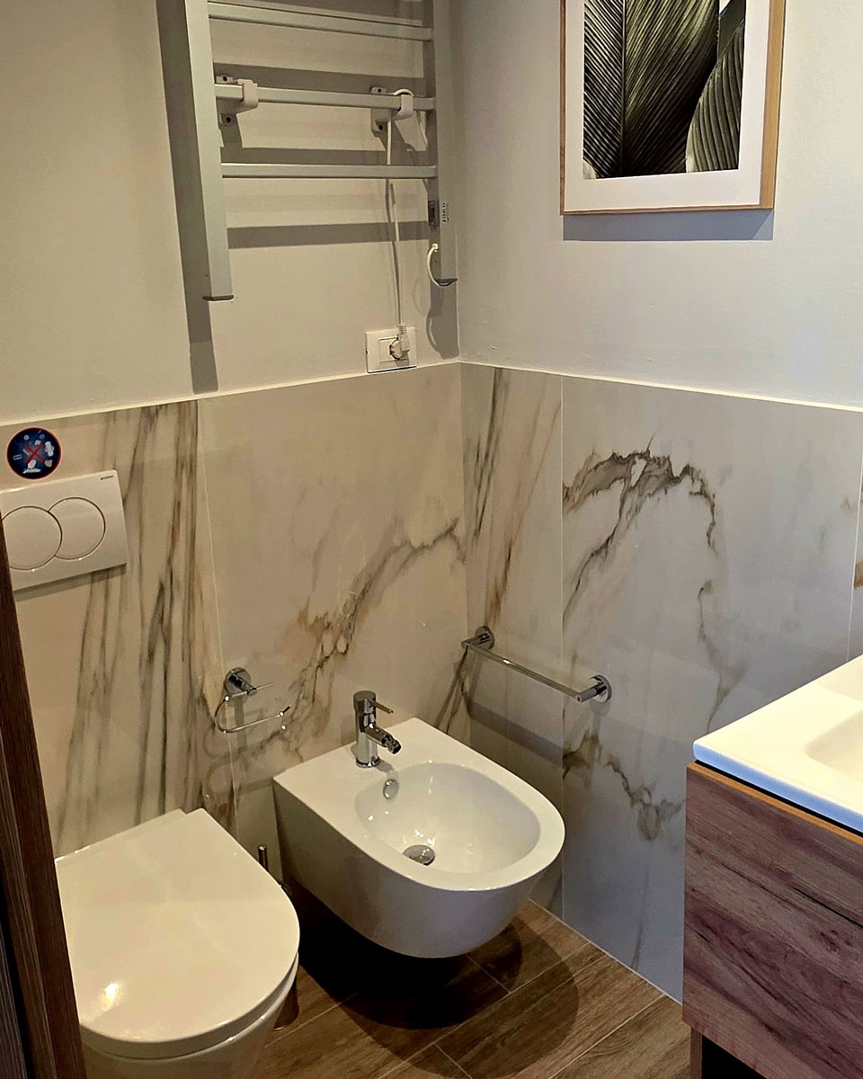 174d3f48-b0bd-422e-a8b8-8dfade205f0a